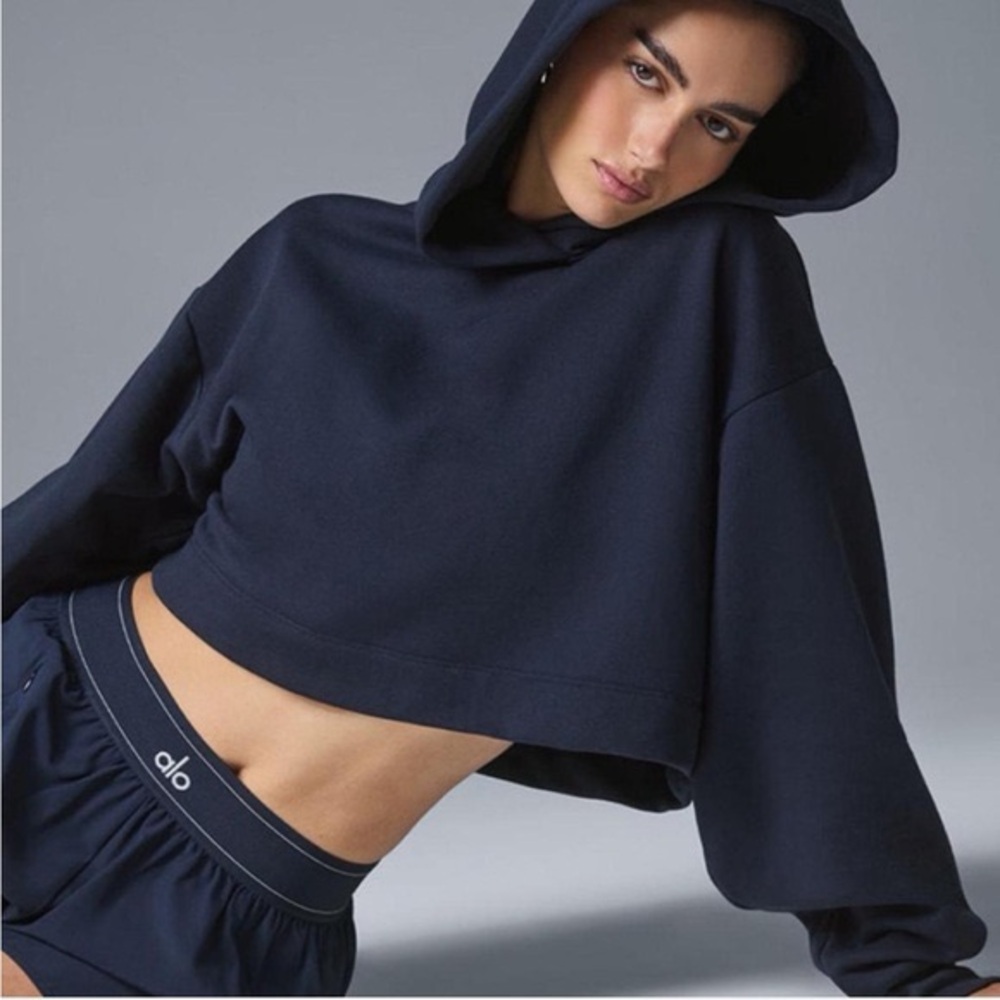 Alo cropped hoodie navy - Picture 2 of 4